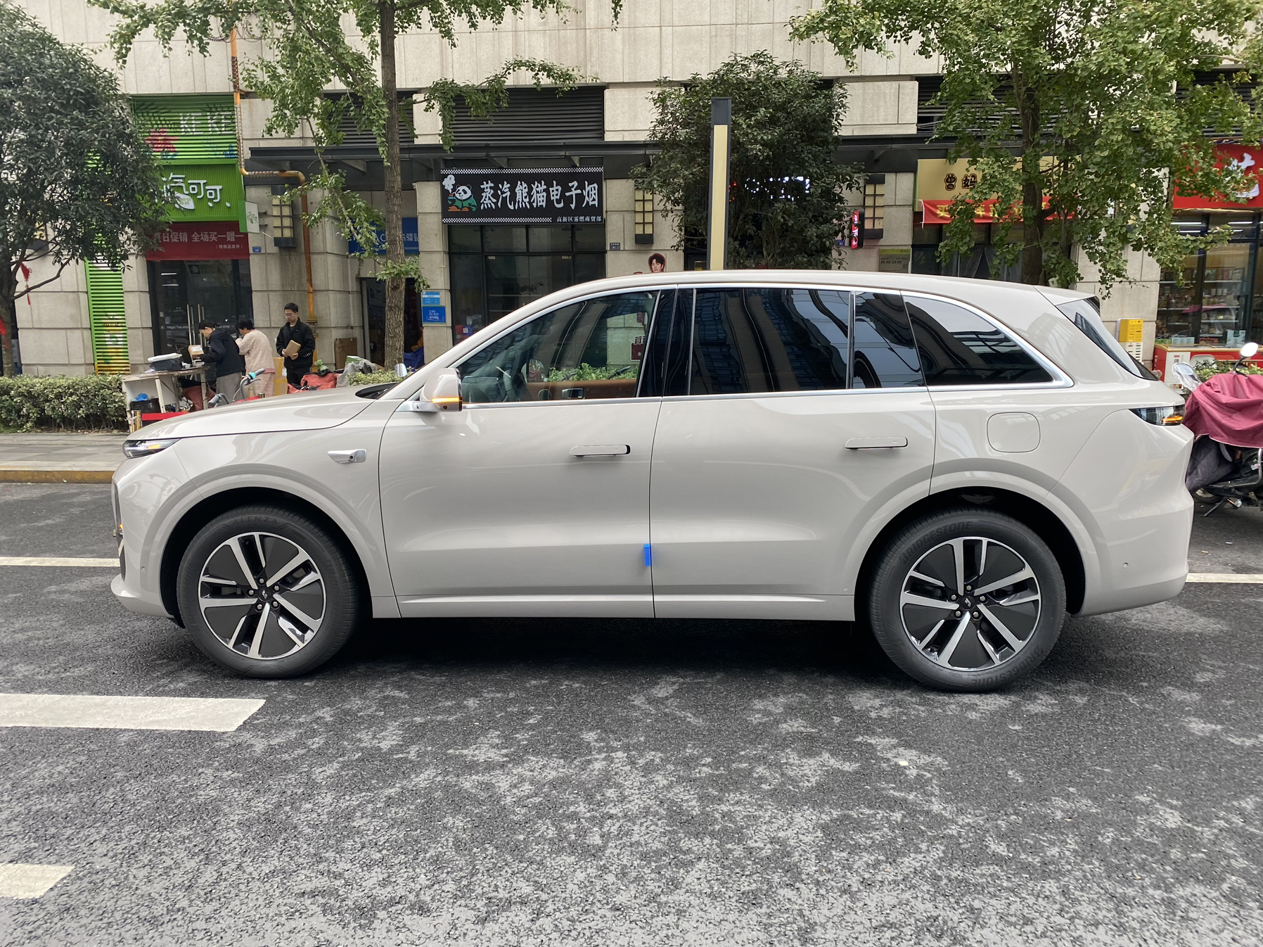 尊龙官方备用ONE口碑_尊龙官方备用汽车